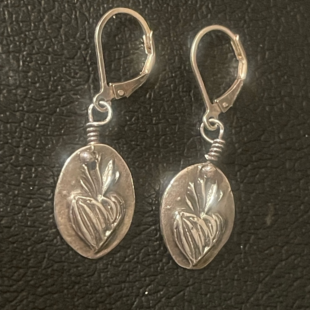 Elegant 925 Sterling Silver Heart Earrings
